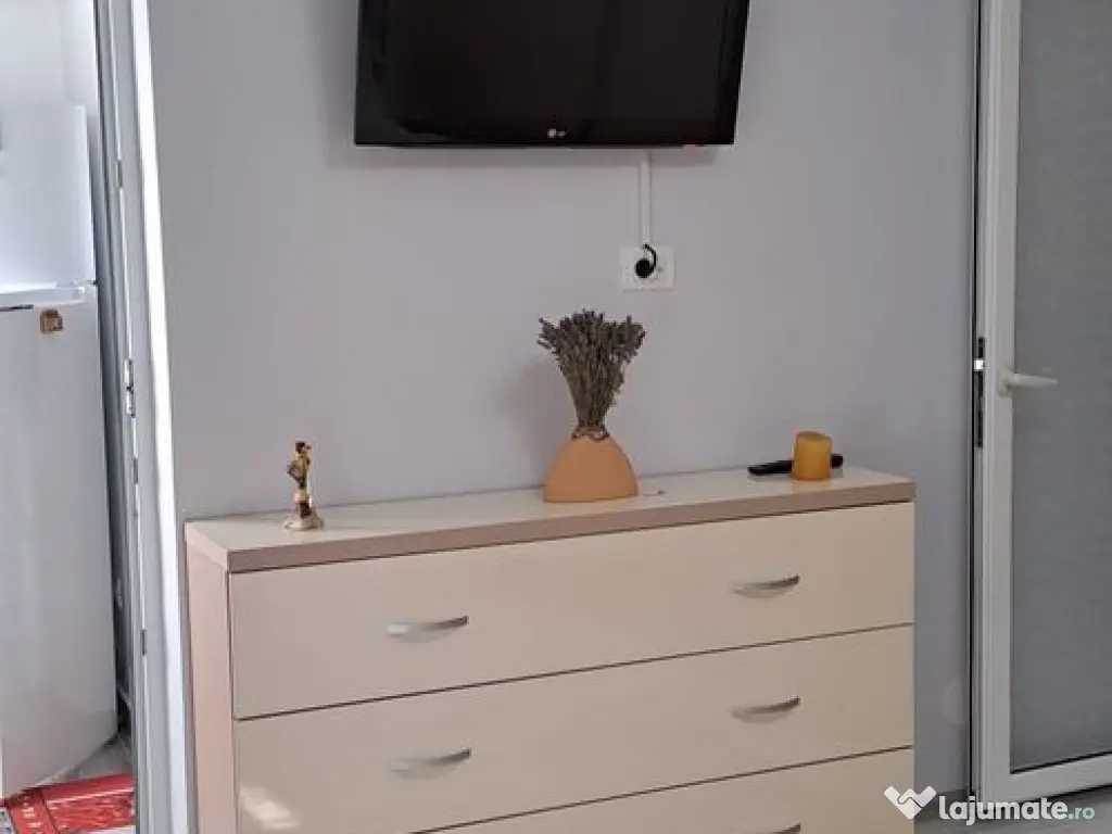 Apartament 1 cameră – Zona IREG – Etaj 3 