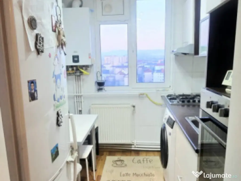 Apartament 3 camere decomandate – Zona Orion, Liceul de In 