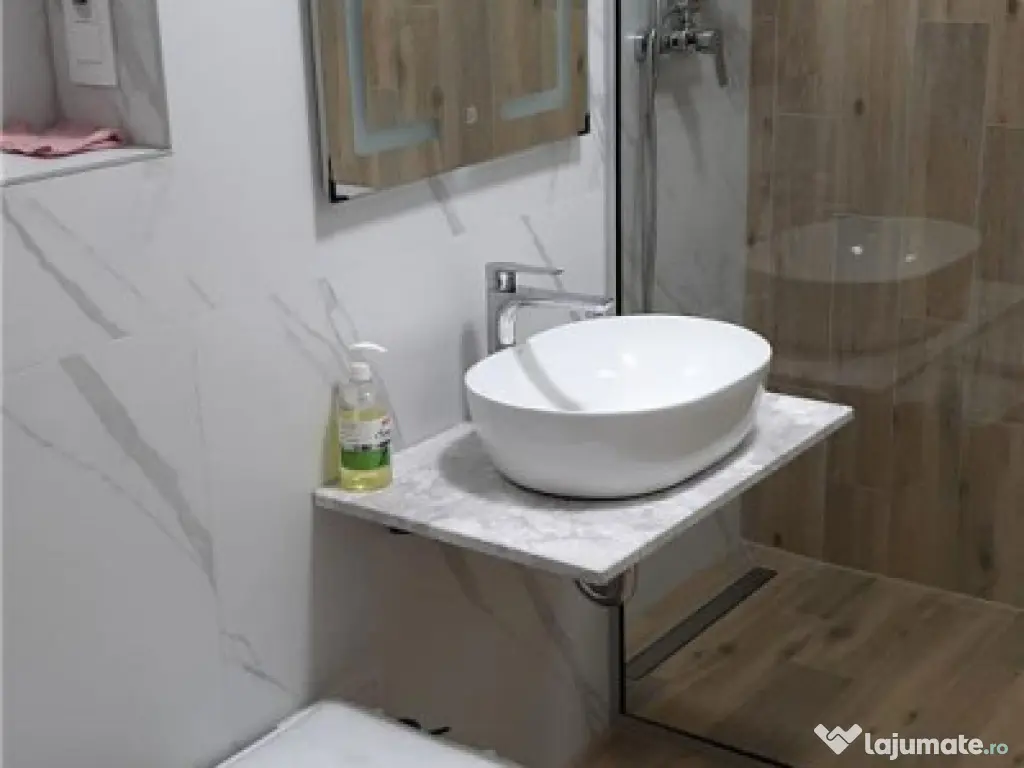 Apartament modern Vivamus Park Residence cu loc de parcare i 