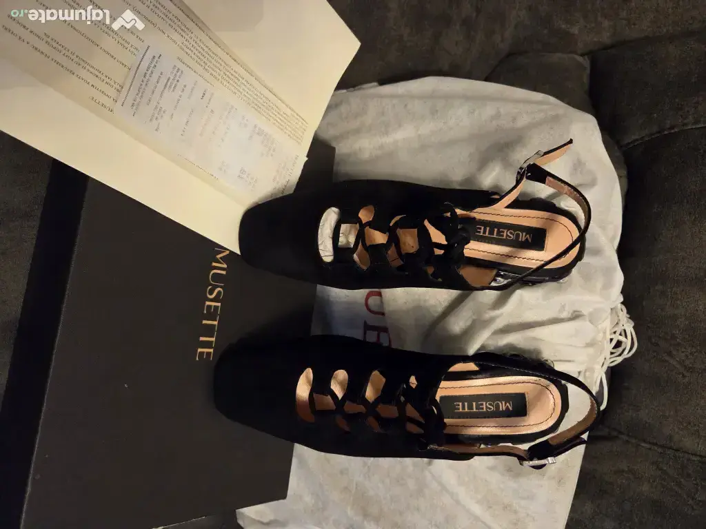 Sandale MUSETTE negre 37 Piele Natural Toc Mic Cutie + Dustbag incluse 