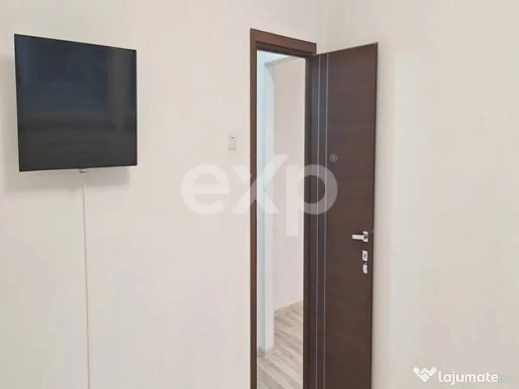 De vânzare apartament 2 camere, - Constanța - centru - B-d 