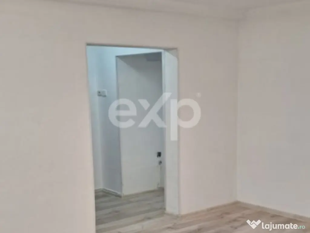 De vânzare apartament 2 camere, - Constanța - centru - B-d 
