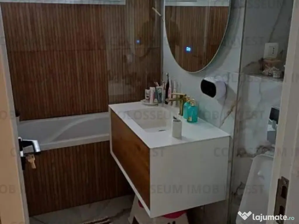 Apartament cu 3 camere,open space - zona Astra 