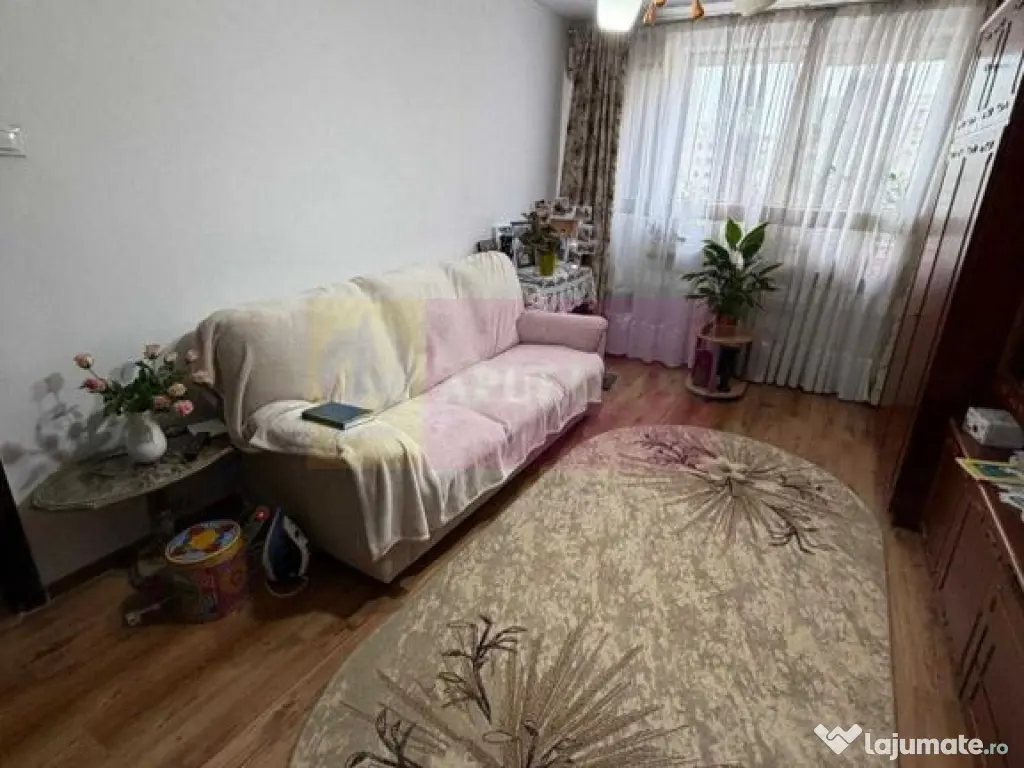 Vanzare apartament 2 camere Crangasi 