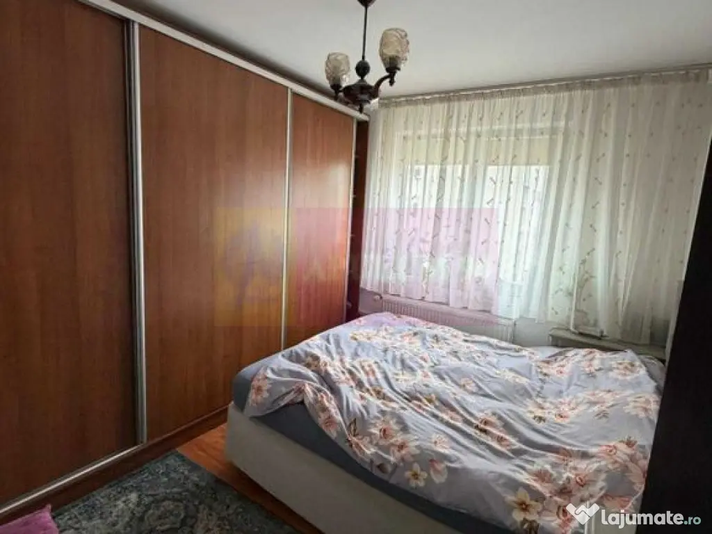 Vanzare apartament 2 camere Crangasi 