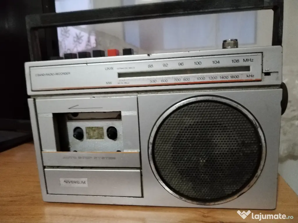 radio casetofon Universum defect