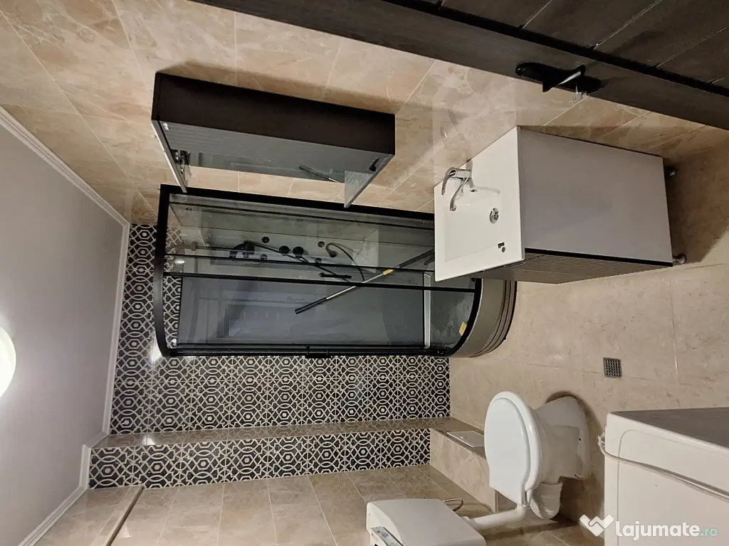 Proprietar închiriez apartament 3 camere 