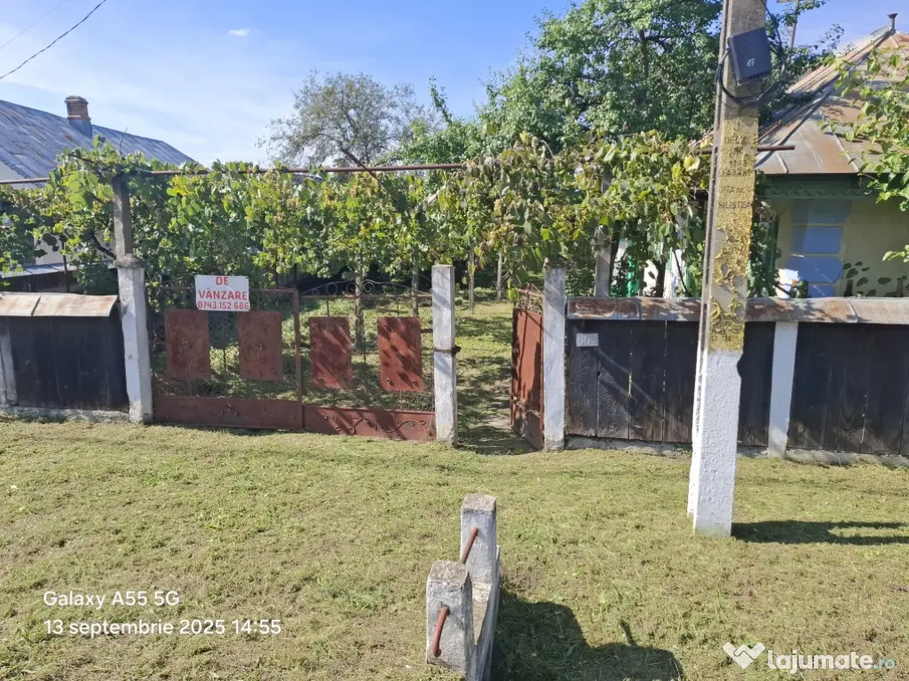 Vând casă batraneasca 