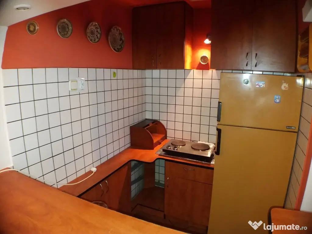 Apartament 2 camere la casa,cu utilitati incluse, zona Milea 