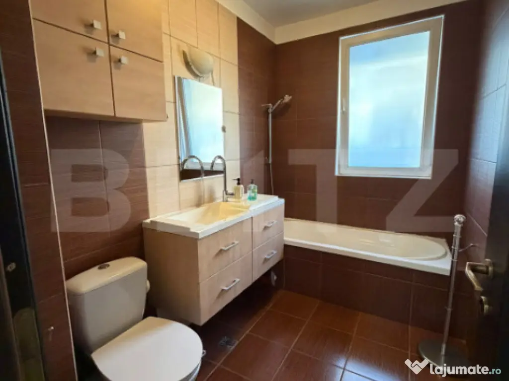 Apartament 2 camere, etaj intermediar, 55 mp, zona Eroilor 