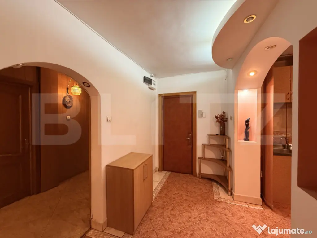 Apartament 4 camere decomandat la parter 97mp, CT/AC, Rovine