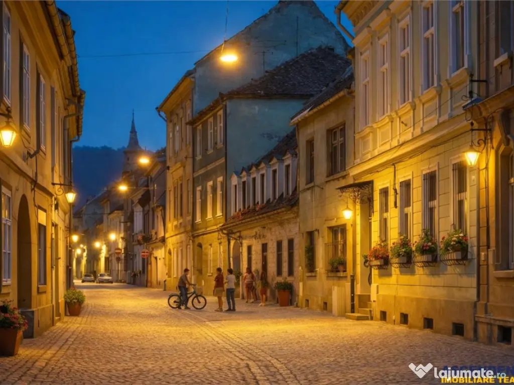 2 apartamente pretabile circuit turistic, Centrul istoric, S 