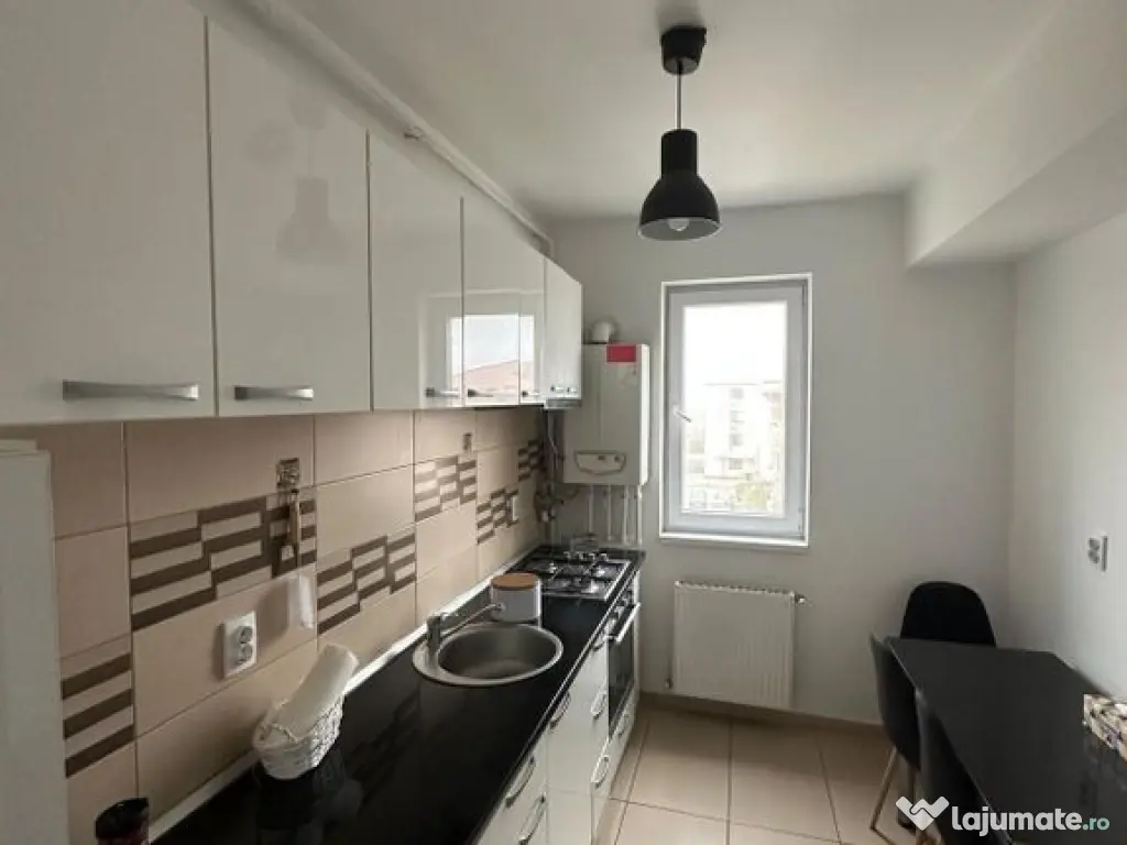 Apartament 3 Camere la 10 minute de statia de metrou Dimi... 