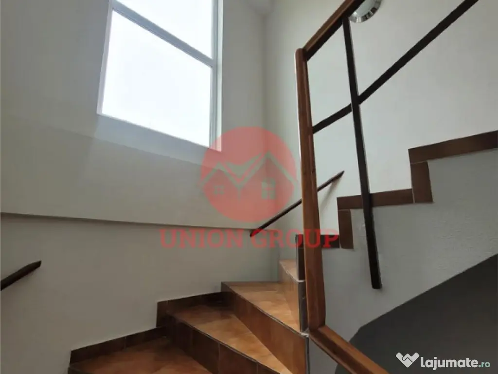 Spatii Comerciale de inchiriat - Intersectie Delfinariu 