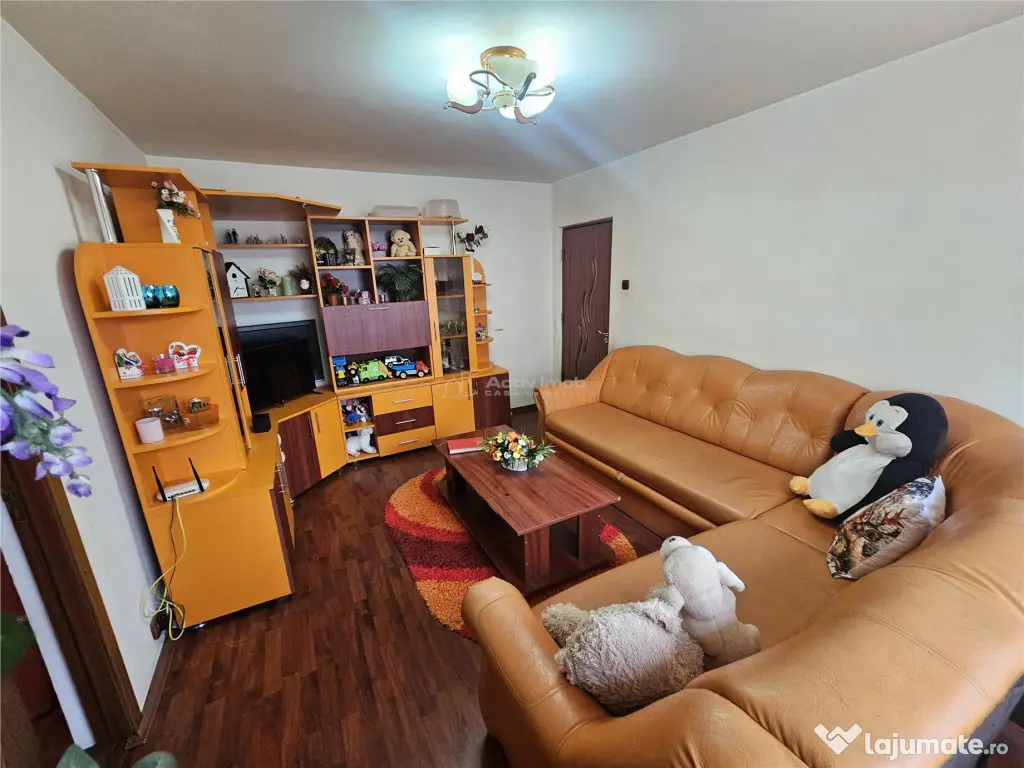 Resita, 2 Cam. Mobilat Utilat, Micro 2 