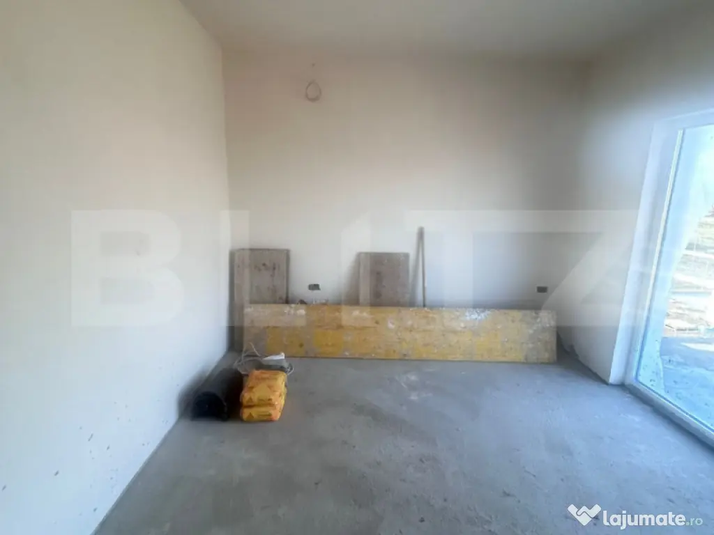 Casă înșiruită modernă, eficiență energetică A+, 80 