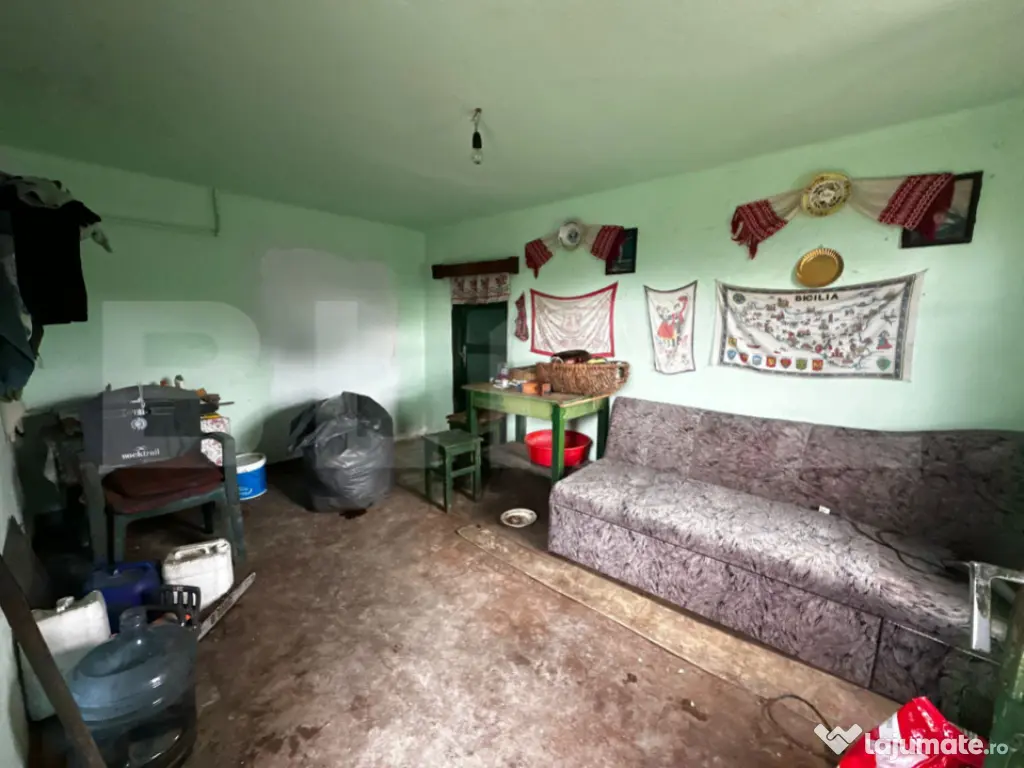 Casă renovabilă 120 mp utili | Teren 552 mp | Tiur 