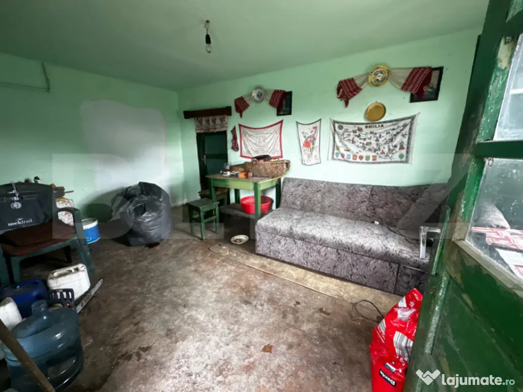 Casă renovabilă 120 mp utili | Teren 552 mp | Tiur 