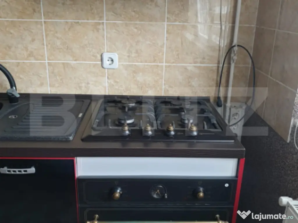 Apartament 2 camere decomandat 