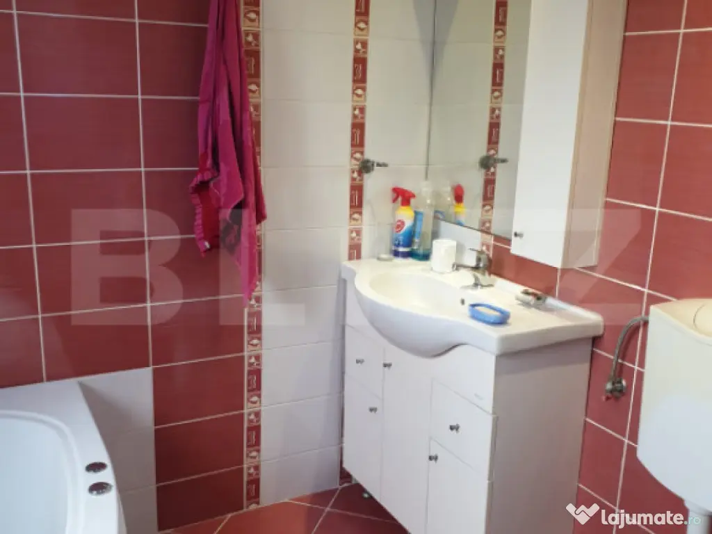 Apartament 2 camere decomandat 