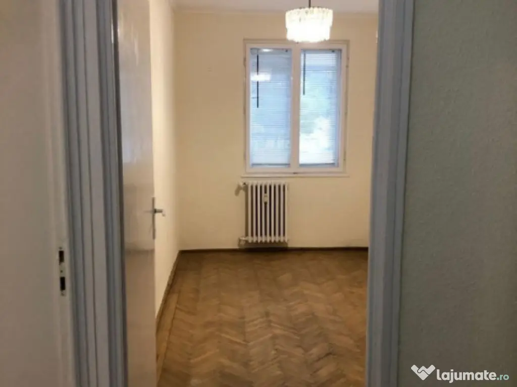 Inchiriere apartament 3 camere - Zona Andrei Muresanu 