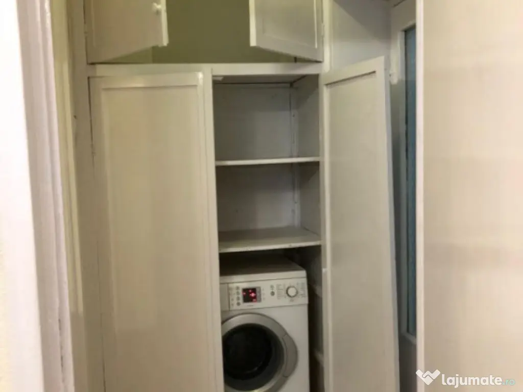 Inchiriere apartament 3 camere - Zona Andrei Muresanu 