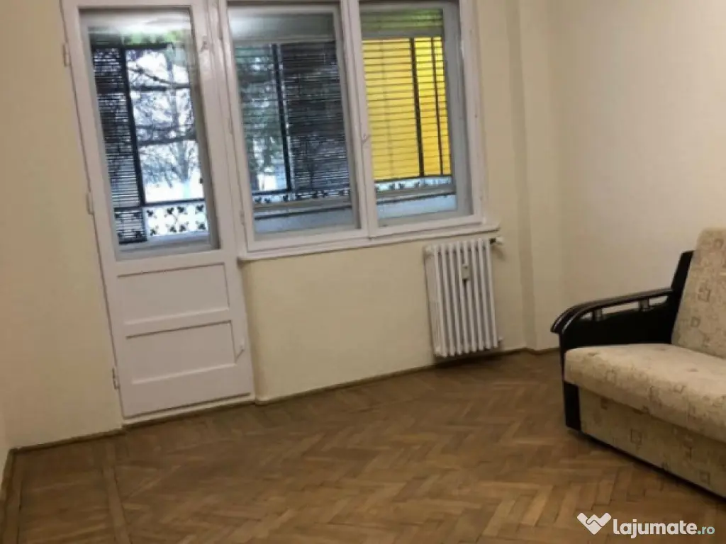 Inchiriere apartament 3 camere - Zona Andrei Muresanu 