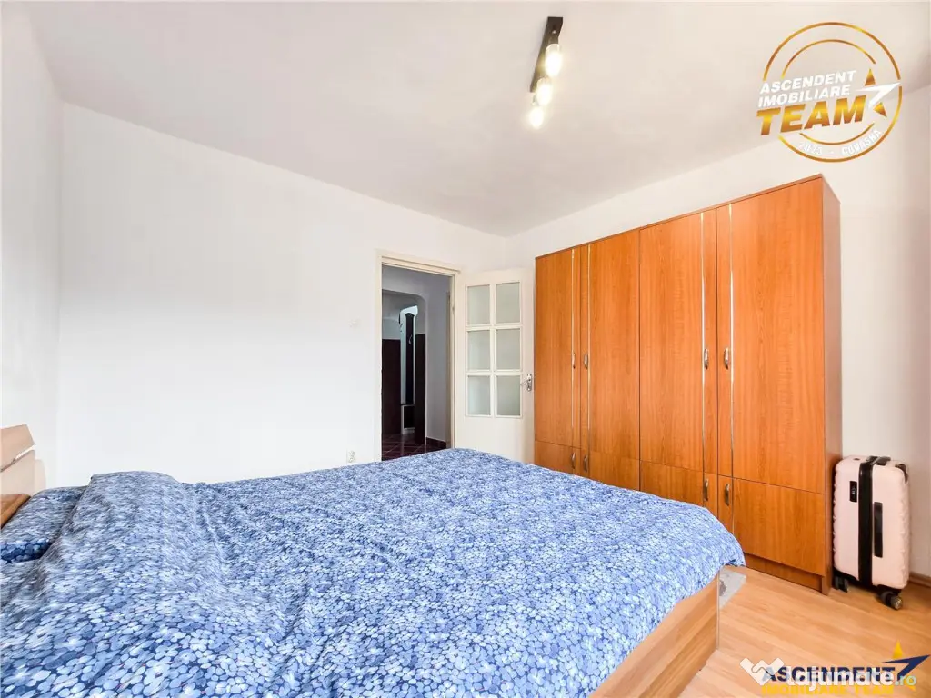 Apartament decomandat, mobilat, utilat, 3 camere, Ciucului,