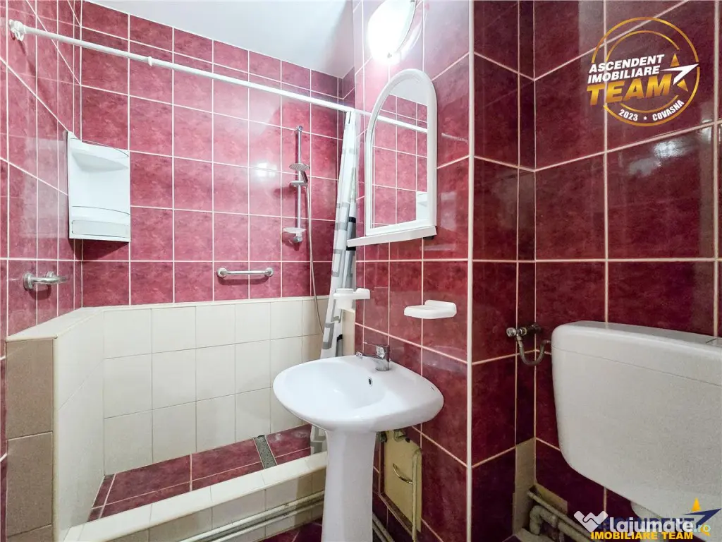 Apartament decomandat, mobilat, utilat, 3 camere, Ciucului,