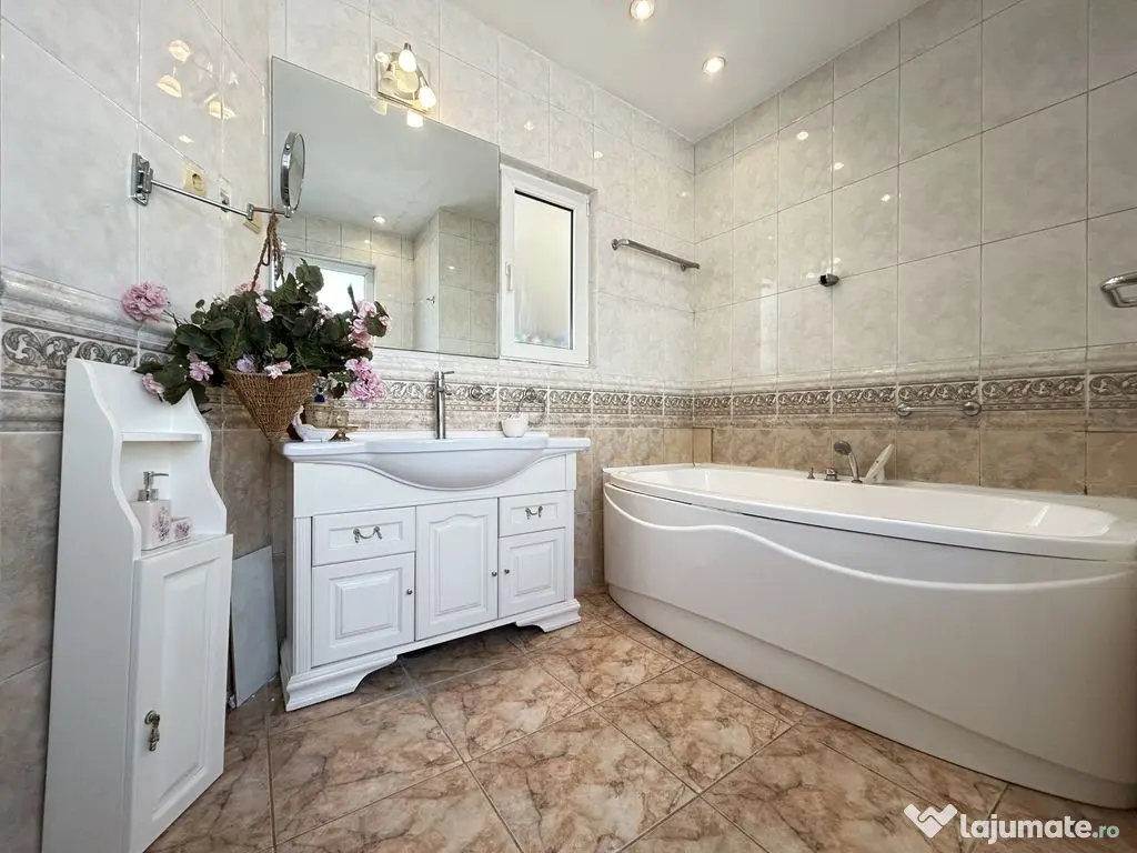 Apartament 3 camere tip duplex | 167 mp | Ultracentral | ...