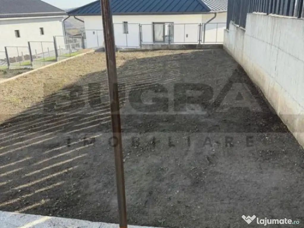 Casa cuplata, 115 mp, teren 495 mp, garaj, Dezmir 