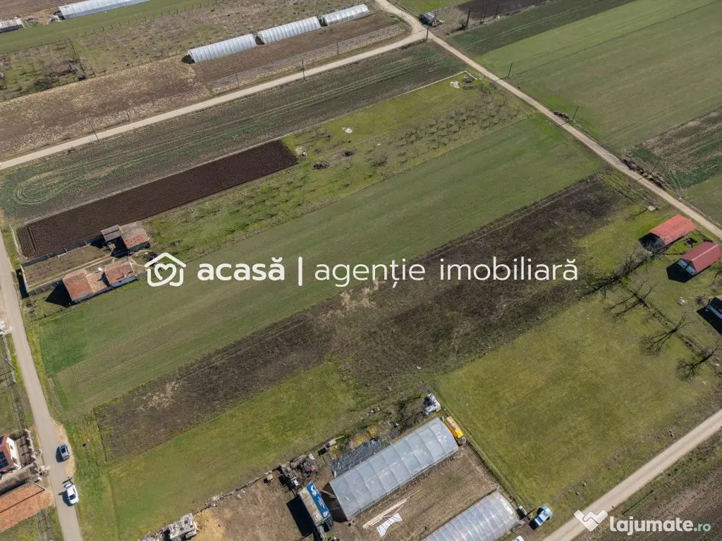 Teren 3.600 mp în Curtici, 2 fronturi stradale – La do...