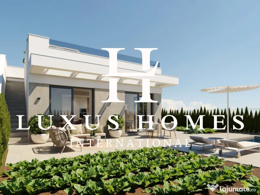 Vilă modernă cu piscină privată situată într-un resort de golf