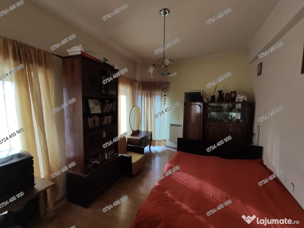Vanzare apartament 3 camere ultracentral in Constanta!