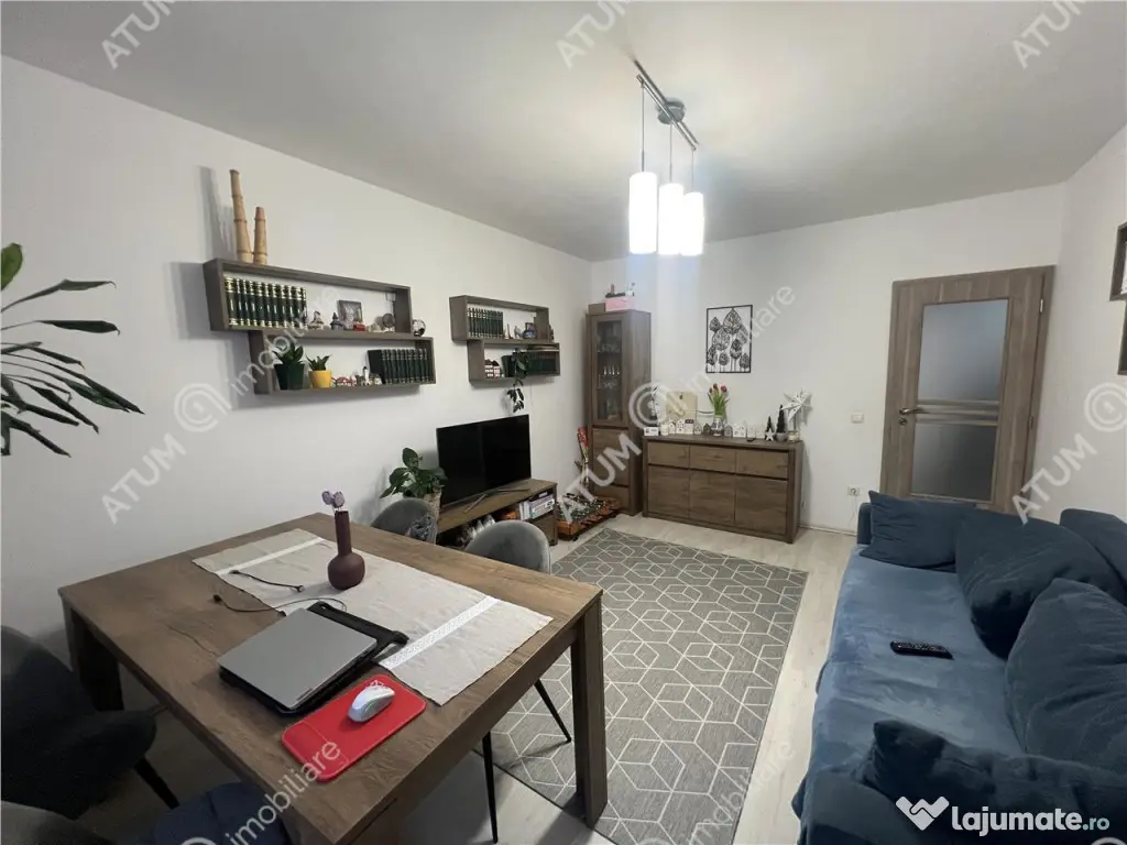 Apartament cu 3 camere 2 bai 2 balcoane etaj 2 zona Turnisor 