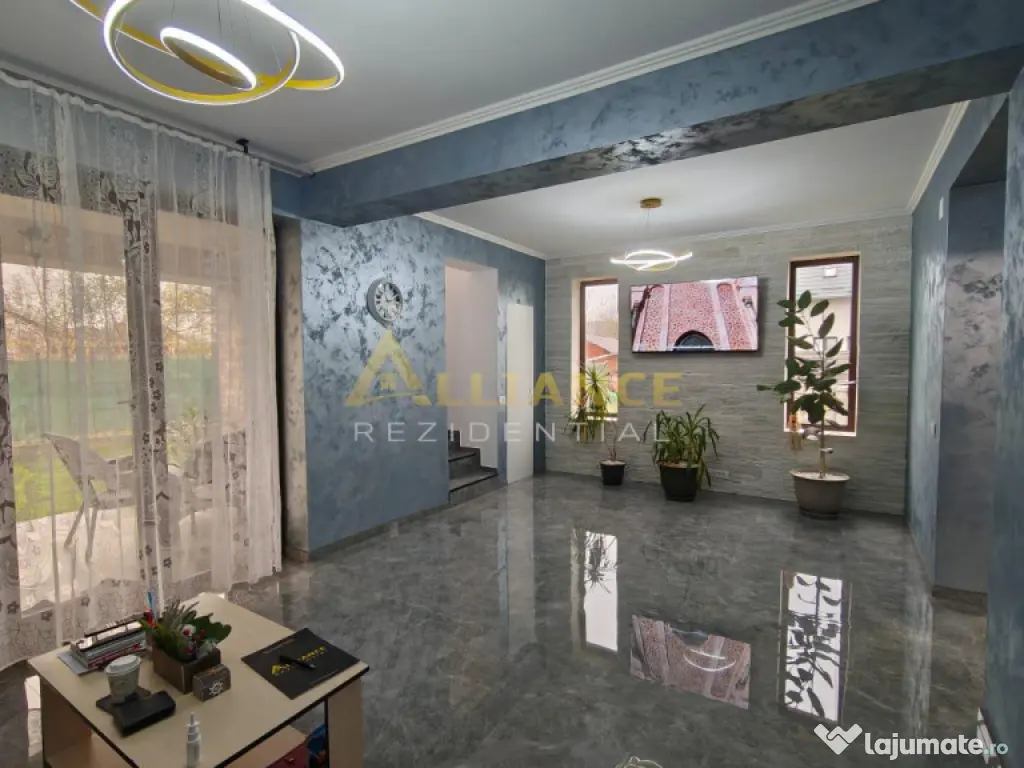 Casa cu etaj - Mobilata/utilata- gata de mutat 