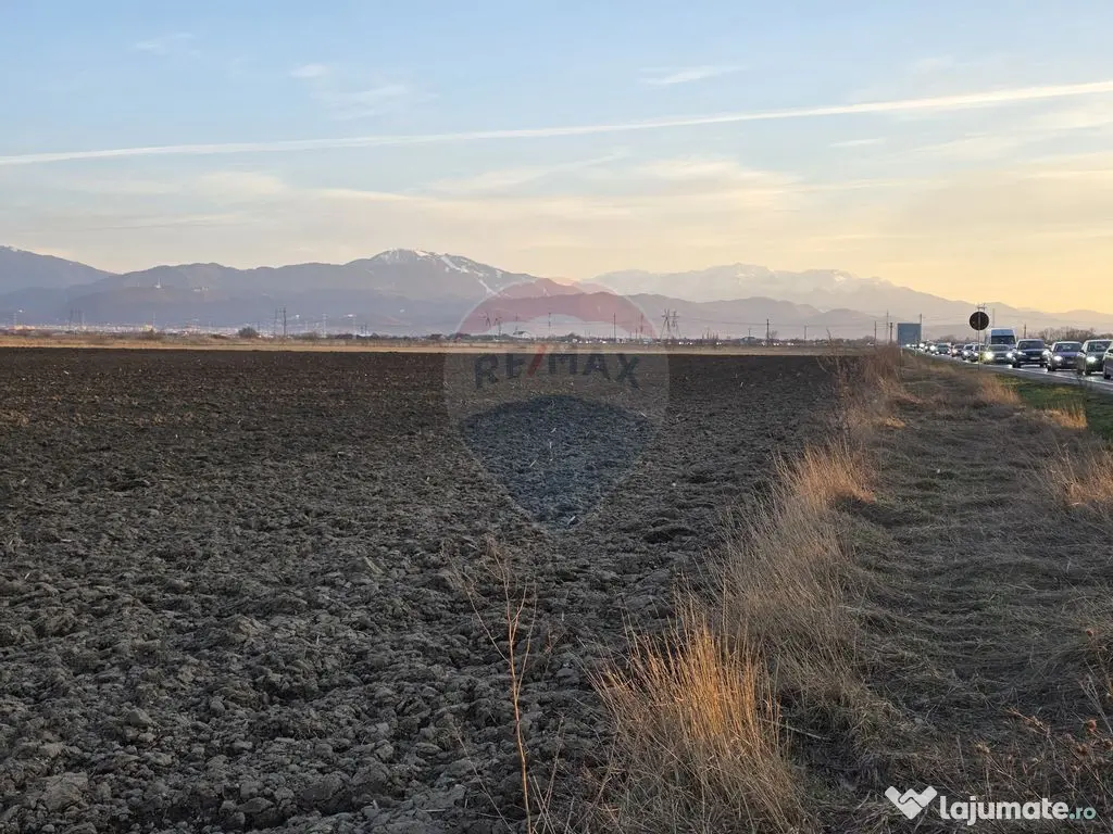 Teren intravilan, 30000 mp, zona Hanul din Ardeal