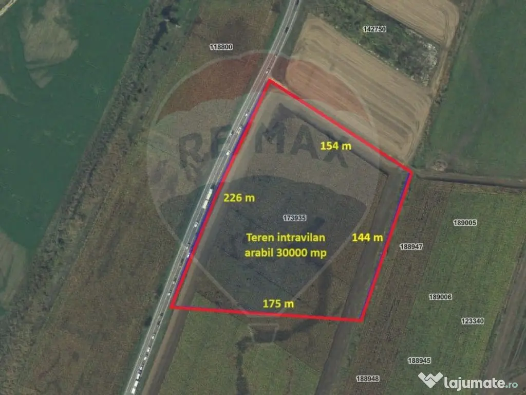 Teren intravilan, 30000 mp, zona Hanul din Ardeal