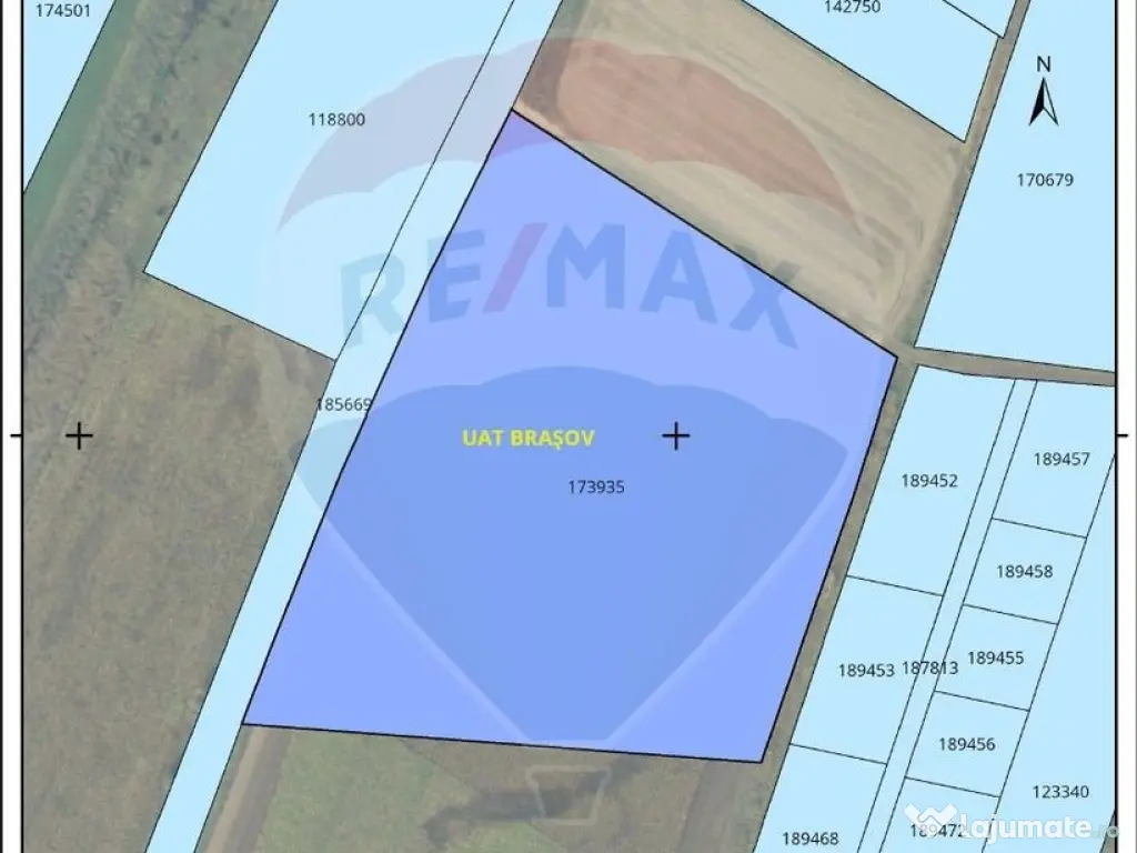Teren intravilan, 30000 mp, zona Hanul din Ardeal