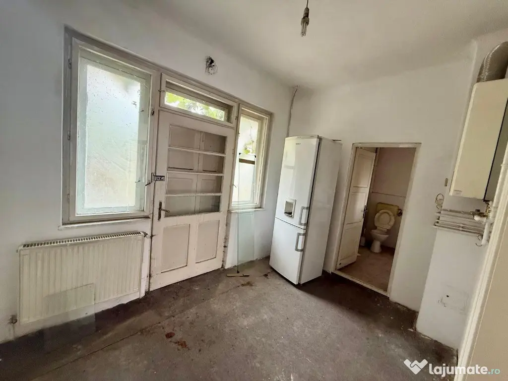 A/1678 De vânzare casă curte comună în Tg Mureș - Semicentral 