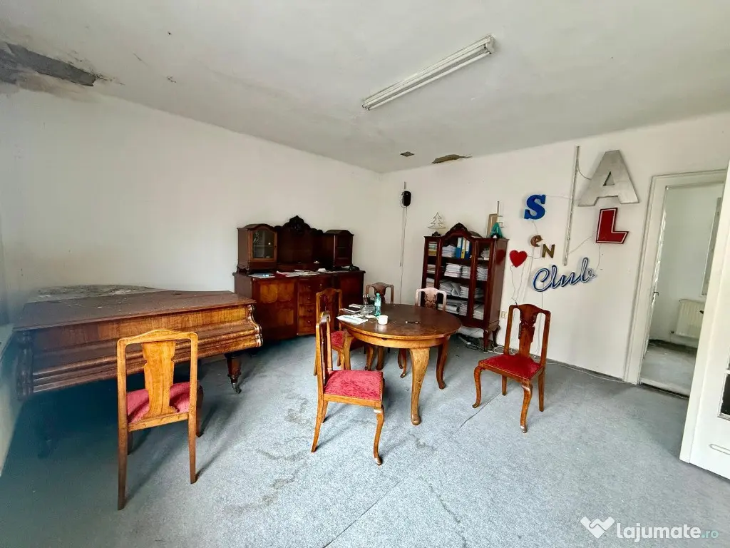 A/1678 De vânzare casă curte comună în Tg Mureș - Semicentral 