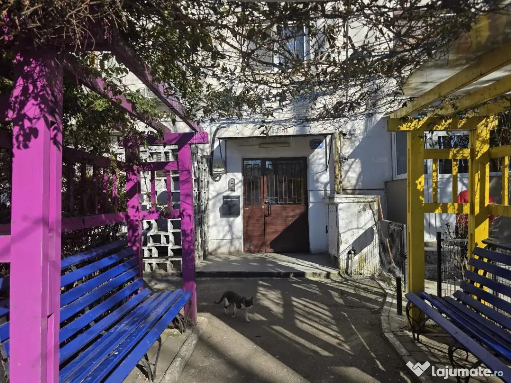 Vand apartament 2 camere et. 10 din 10 Brancoveanu Huedin 