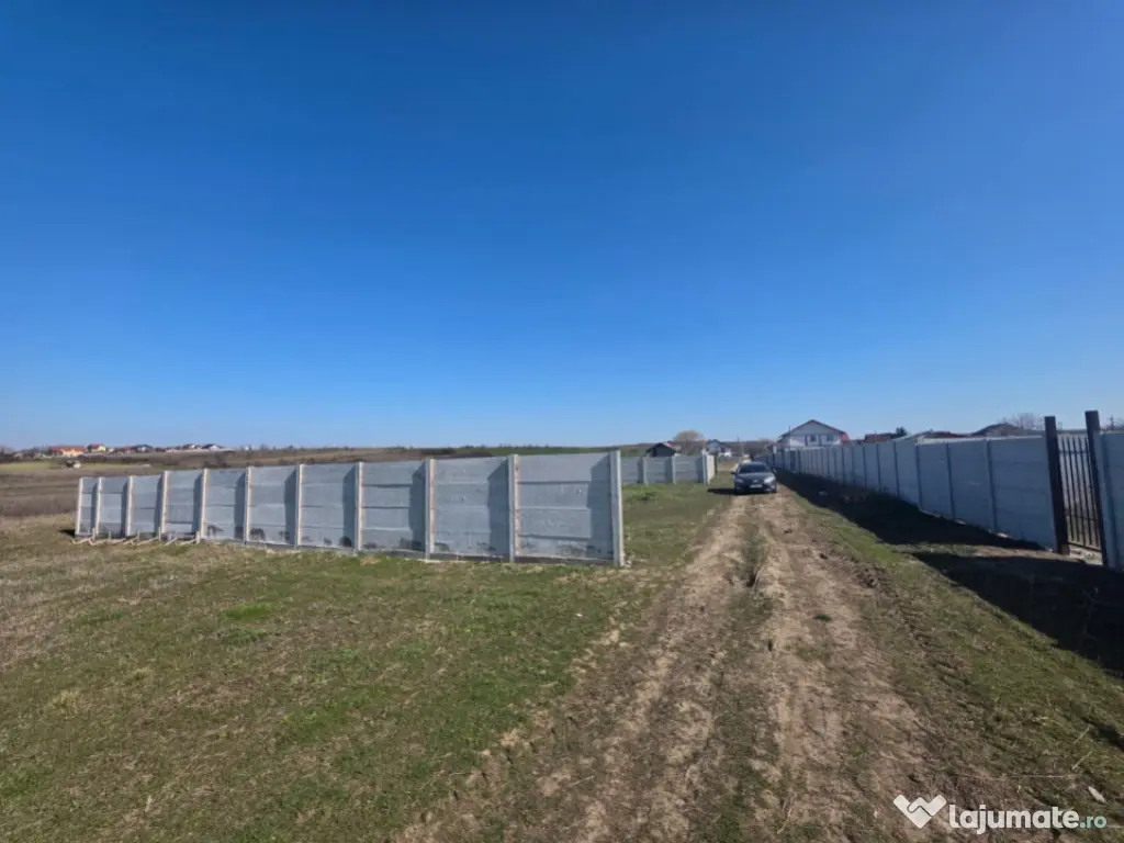 Teren intravilan 478 mp, front 24 ml, zona Malu Mare 