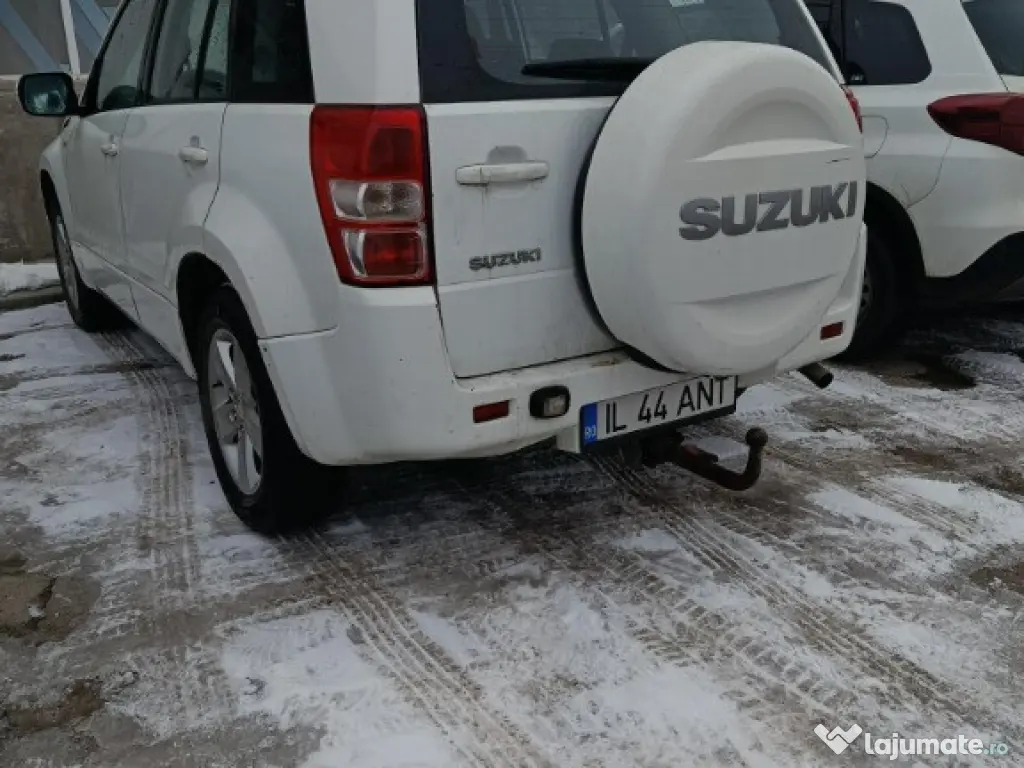 Suzuki Grand Vitara 1.9 DDiS 4x4 – 95 kW – Alb 