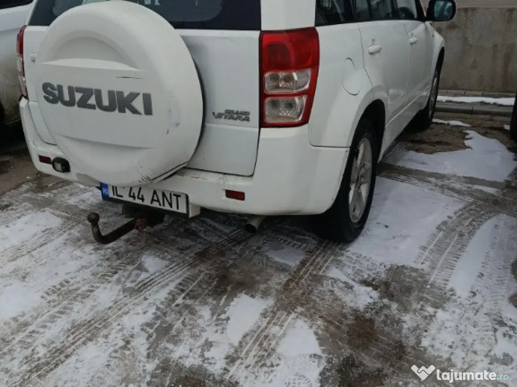 Suzuki Grand Vitara 1.9 DDiS 4x4 – 95 kW – Alb 