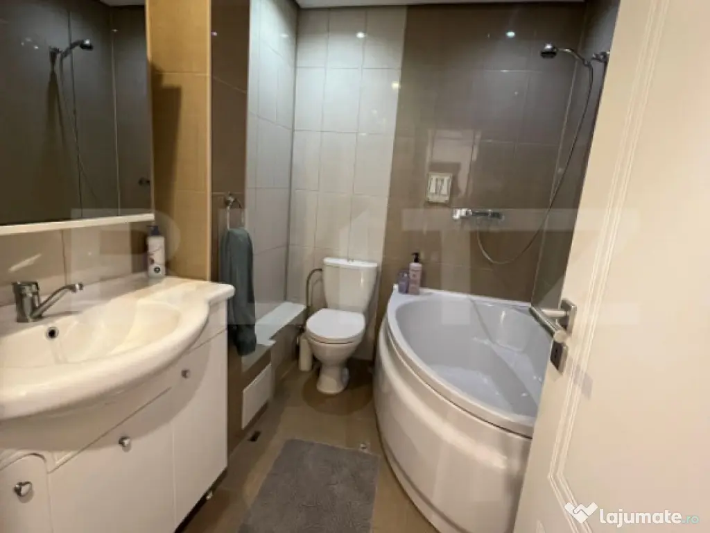 Apartament 2 camere, decomandat, Brazda, zona Inspectoratul 