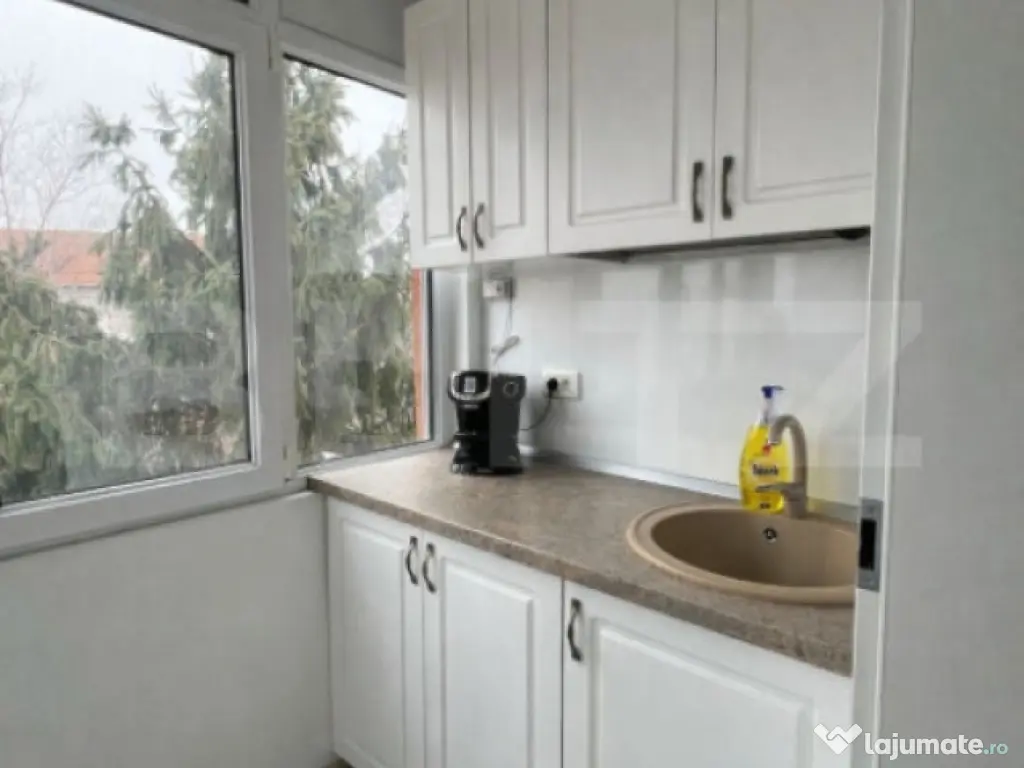 Apartament 2 camere, decomandat, Brazda, zona Inspectoratul 