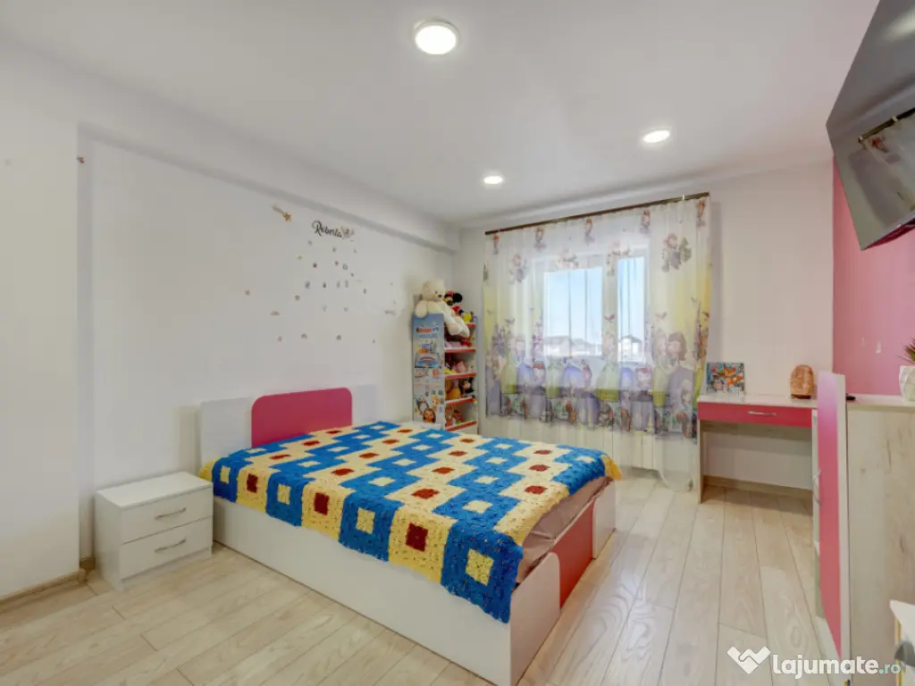 BERCENI – FLUTURILOR – CASA 5 CAMERE, 155 MP TOTAL, LOT 