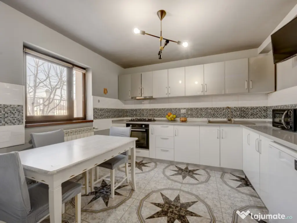 BERCENI – FLUTURILOR – CASA 5 CAMERE, 155 MP TOTAL, LOT 