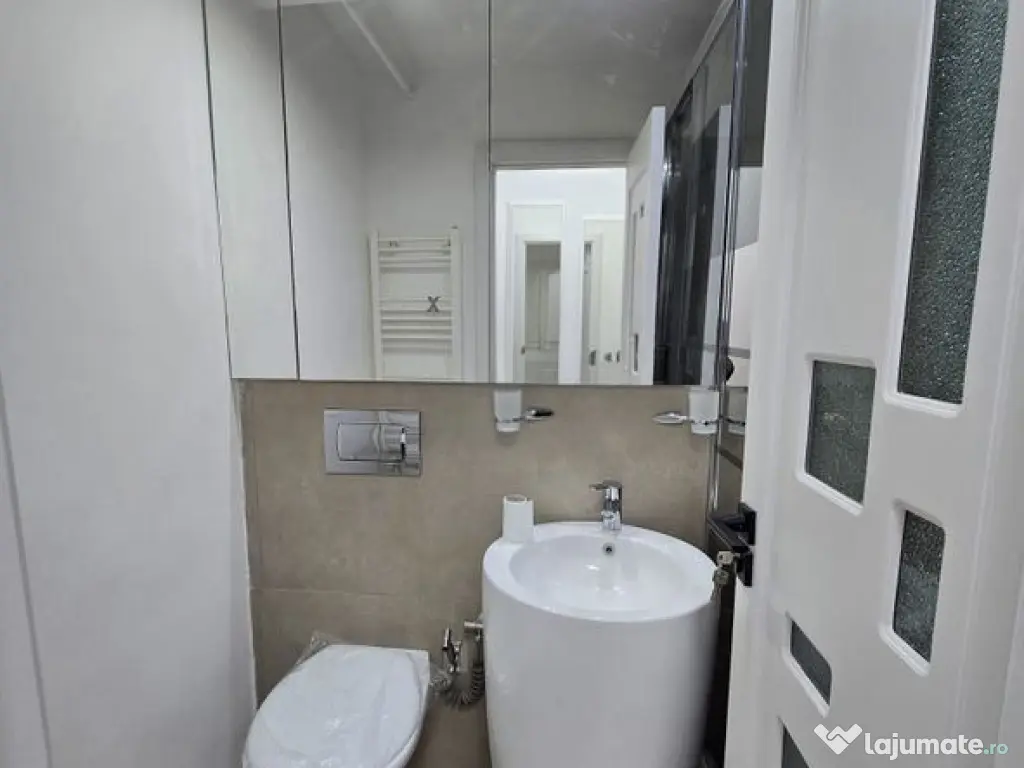 3 camere, Liceul Decebal, renovat. 